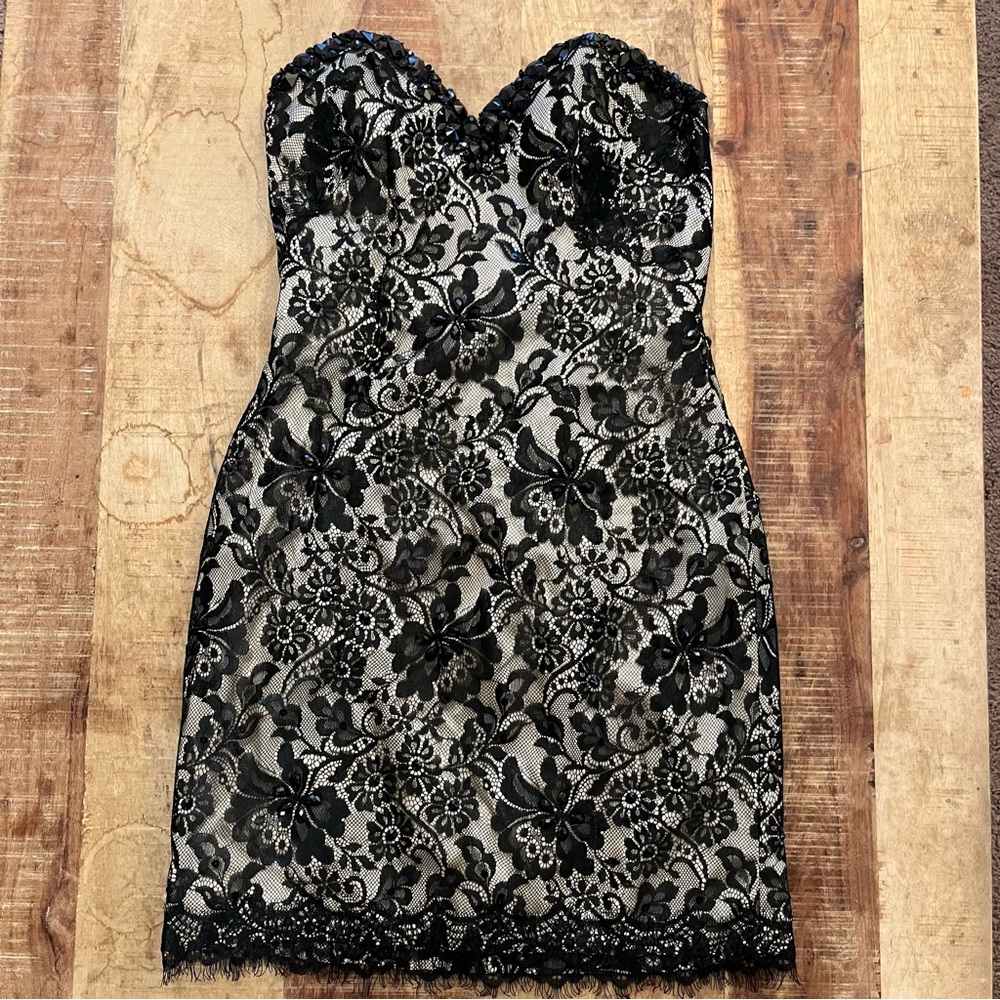 Mori Lee Beaded Coquette Lace Mini Dress - Picture 2 of 5